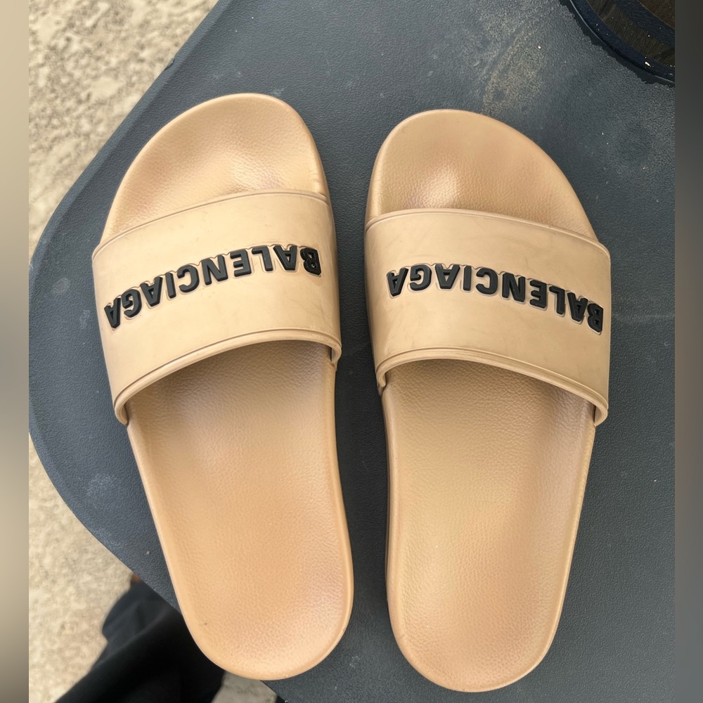 Balenciaga Pool Slide Sandal